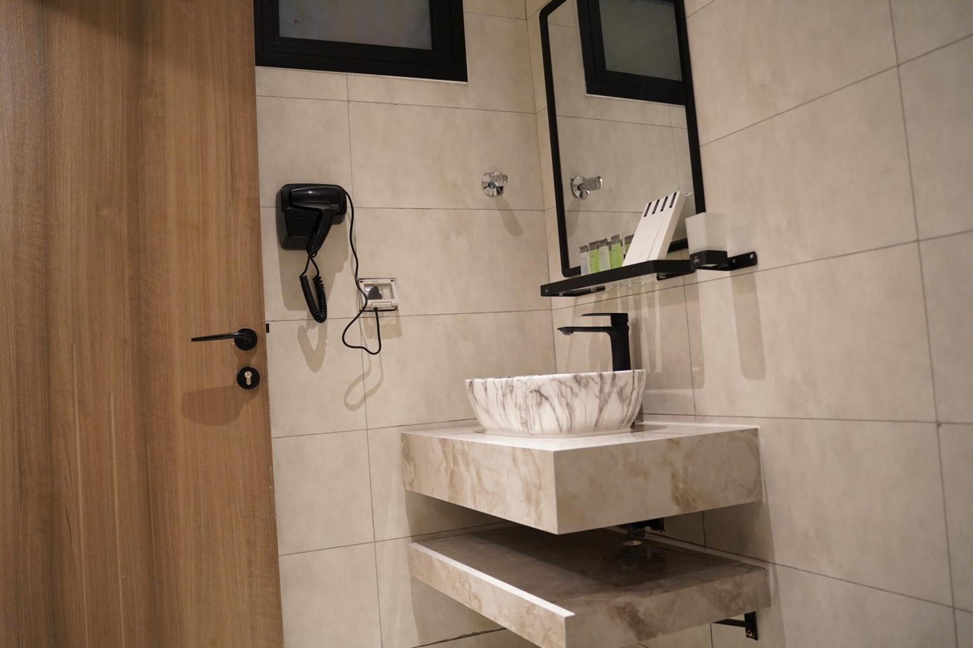 Lavenue Resthouse Apartment Nizwa Exterior photo